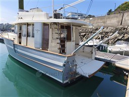 9e6ee_8f8kt_bateau_a_moteur_hauturier.jpg