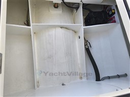5d9a7_7hfza_coffre_de_rangement_arriere_trawler_34.jpg