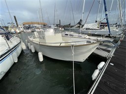 a74df_6gpjq_open_rhea_27_pieds_bateau_familial_navigation_cotiere_bretagne.jpg