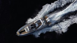 d61c0_iy071_bateau_de_plaisance_pour_famille_et_farniente_2_.jpg