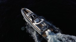 5a857_0dvja_bateau_pneumatique_moteur_hors_bord_salpa_2_.jpg