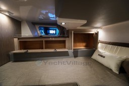 857e0_ceqsn_bateau_a_moteur_neuf_avec_cabine_en_bretagne_1_.jpg