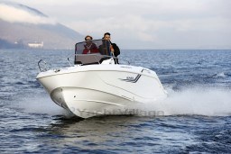 3ea3f_w5s4q_bateau_a_moteur_facile.jpg