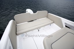 ca64a_iii2s_bateau_a_moteur_6m_spacieux_3_.jpg