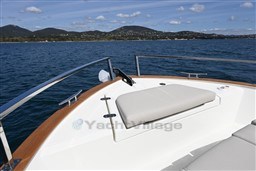 8499d_y85py_rhea_32_open_hb_13_.jpg