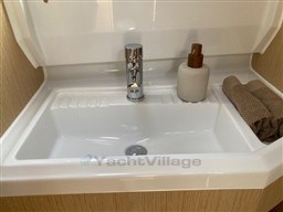 7270f_eqtvt_ryck_10.jpg