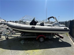 b164c_mjski_semi_rigide_occasion_moins_de_30_000_eur.jpg