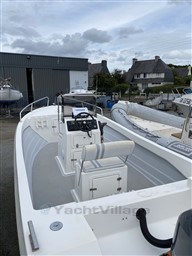 14015_tucgu_bateau_de_peche_pescador_.jpg