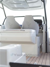 88624_5c3ju_cockpit_ryck_280_t-top_noir_cuisine_exterieure_sellerie_brodee_premium.jpg