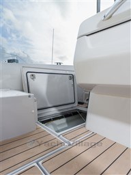 70d0b_agaqr_ryck_280_navigation_bateau_moteur_9m60_premium_groupe_hanse_occasion_2023.jpg