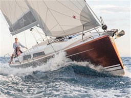 4f145_bateau_hanse-388_5058739.jpg