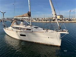 8b5ee_pive8_sun-odyssey-319_00039.jpg