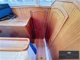 c82a8_aw9l5_galeon-280-fly_00009_662e480.jpg