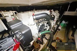 9ead6_ahnfv_searay-375-sedan-bridge_00027.jpg