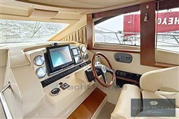 96a62_sc69k_searay-375-sedan-bridge_00020.jpg