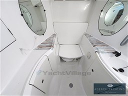 5527c_dcjr9_oceanis-411-canet_00001.jpg