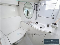 fd5ba_yqmcp_oceanis-411-canet_00002.jpg