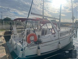 32dca_y5qs3_beneteau-oceanis-35-1-soulie_00003.jpg