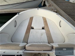 1452c_4gtr8_bayliner-vr4-ob_00008.jpg
