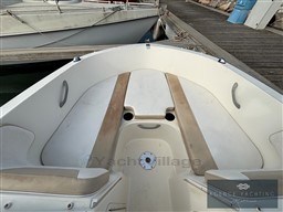 12727_mrlbb_bayliner-vr4-ob_00004.jpg
