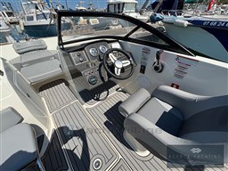 c8220_1hlxa_bayliner-vr5-ob_00009.jpg