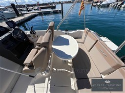 09dc7_olp62_slice-of-life-quicksilver-675-sundeck_00027.jpg