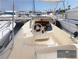 d2804_zypi4_invictus-200-fx-marty_00019.jpg