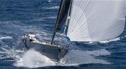 45c57_rjhdb_first-yacht-53_ext10.jpg