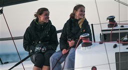 53e9b_qdcjb_first24-se-sailing-exp4.jpg