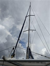 b9114_4e363_2004-lagoon-570-sail-9719404-20250318104215657-1_xlarge.jpg
