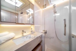 a3d59_33cvp_lagoon_55_salle_de_bain.jpg