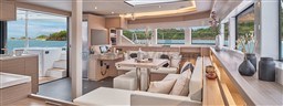 e4508_wrzbm_l55_interior_1920x720_2.jpg