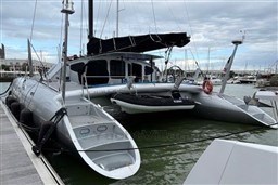 17cea_18a33_2009-catamaran-trimarine-carrera-57-sail-9720144-20250319060517702-1_xlarge.jpg