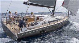 80207_afjjp_first44-cruising-ext6.jpg