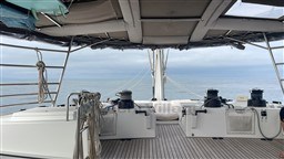 86102_3409f_2019-lagoon-620-sail-9719324-20250318095217442-1_xlarge.jpg