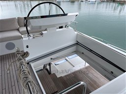 1693a_ffa28_2019-lagoon-620-sail-9719324-20250318095257084-1_xlarge.jpg