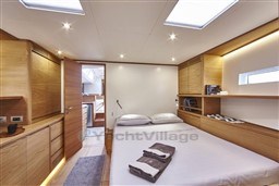 6abc0_g25m8_one-shot-vip-cabin.jpg
