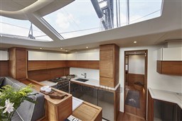 15fa1_j970k_one-shot-dining-area.jpg