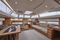 22602_hx2k6_one-shot-interior.jpg