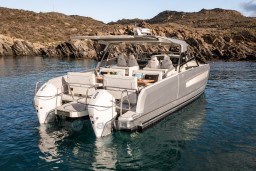 1ed56_hgx2v_2309_yot36_cadaques_008.jpg