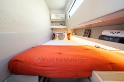 bab77_pity0_2309_yot36_cadaques_487.jpg