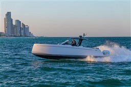 a9331_0gybr_pardo_38_saint-tropez_location.jpg