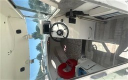 3403e_8_569403.jpg