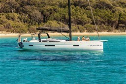 5bf44_tfyy4_dufour-61-sailing-yacht-luxury-28-min-v2.jpg