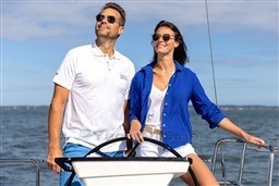6bf49_couc0_22-dufour-37-luxury-sailboat-for-sale-dufour-yachts.jpg