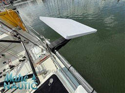 02383_0bnzf_mahe_nautic_77779.jpg