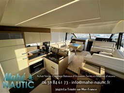31c21_424a8_bateau_prestige-yachts-520-fly_9589390.jpg