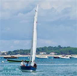 ea337_2by2a_mahe_nautic_77788.jpg