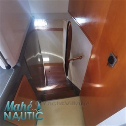 4c004_rn2z9_mahe_nautic_77777.jpg