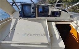 b9381_13.jpg